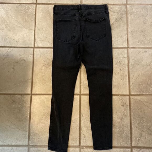 Abercrombie and Fitch Ultra Skinny High Rise 6R 28W 29L Chino Pants - Picture 3 of 6